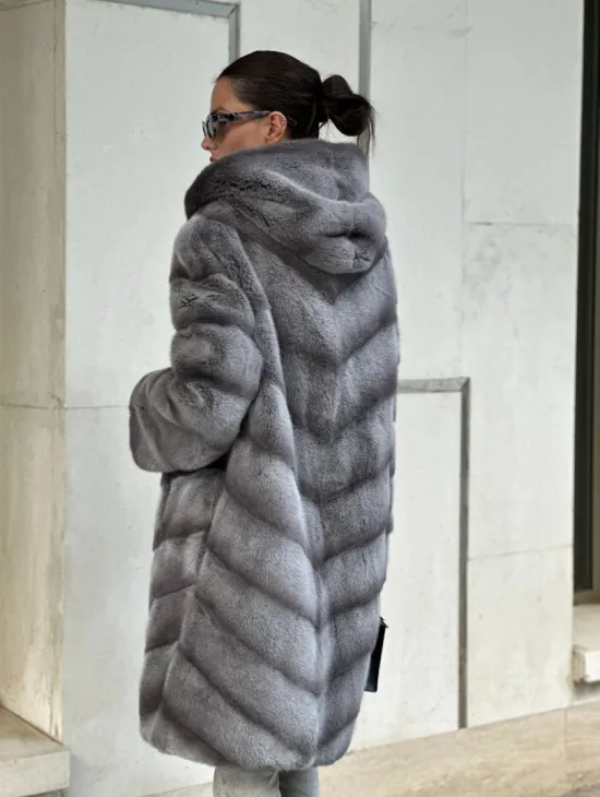 Норковая шуба с капюшоном - цвет PLATINUM (СЕРЫЙ) - фото 4