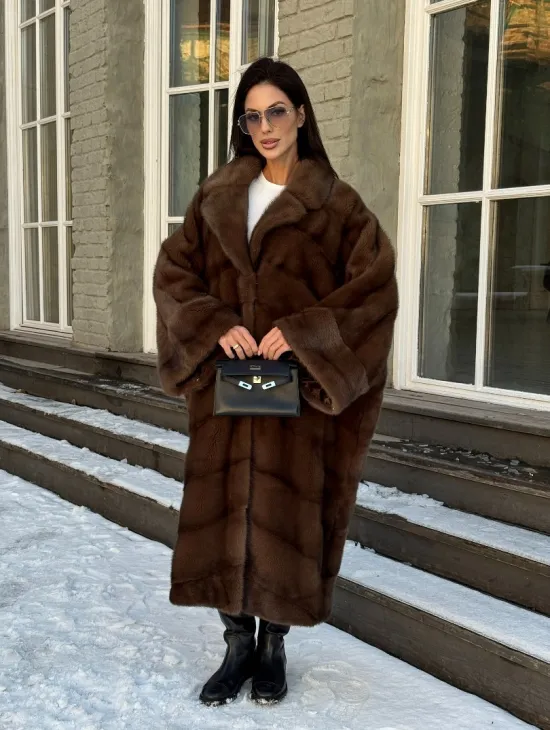Женская шуба больших размеров из меха норки фасон «Бохо» - фото 8