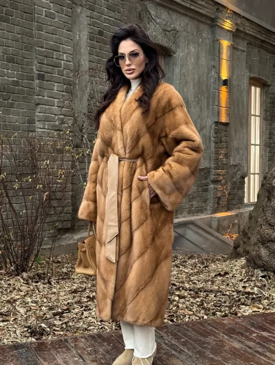 Шуба кимоно из аукционного меха норки GOLDEN COLLECTION - фото 9