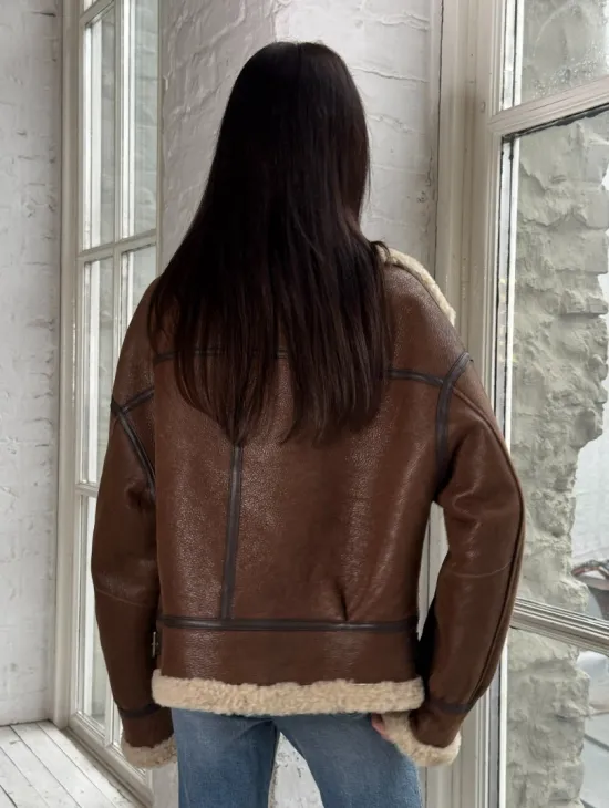 Женская короткая дубленка Brown vintage из натуральной овчины кёрли - фото 5