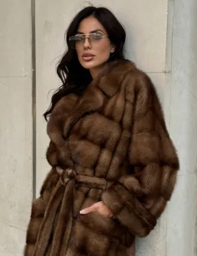 Норковая шуба в цвете соболь с английским воротником - фото 5