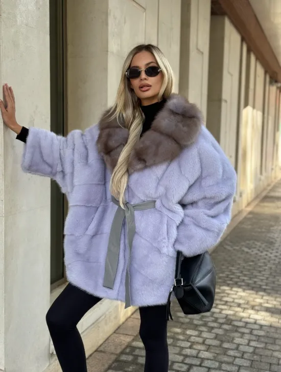 Шуба из норки короткая с куницей воротник - фото 10