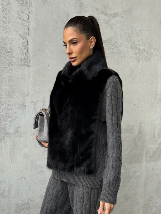 Черная манишка из меха норки - фото 6