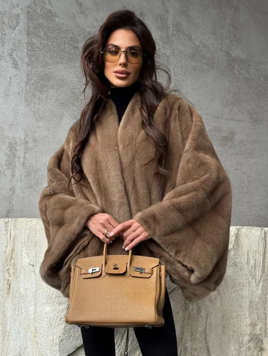 Норковое пончо с рукавами «летучая мышь» - фото 0