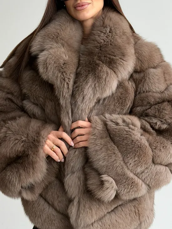 Шуба из меха финского песца - фото 1