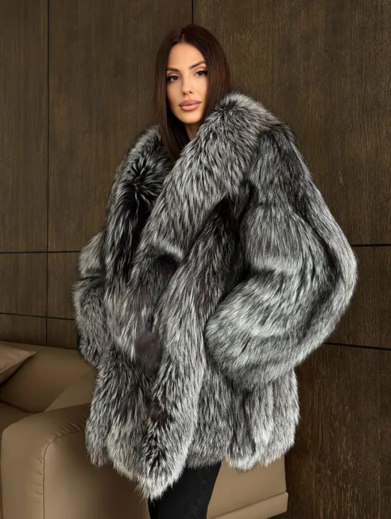Женская шуба из чернобурки - фото 10