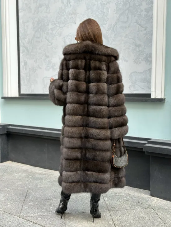 Изысканное пальто из баргузинского соболя с английским воротником седина 1/2 - фото 4
